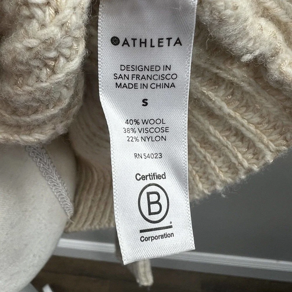 Athleta Cream Sierra Crew Neck Wool Sweater S Chunky Shaker Knit